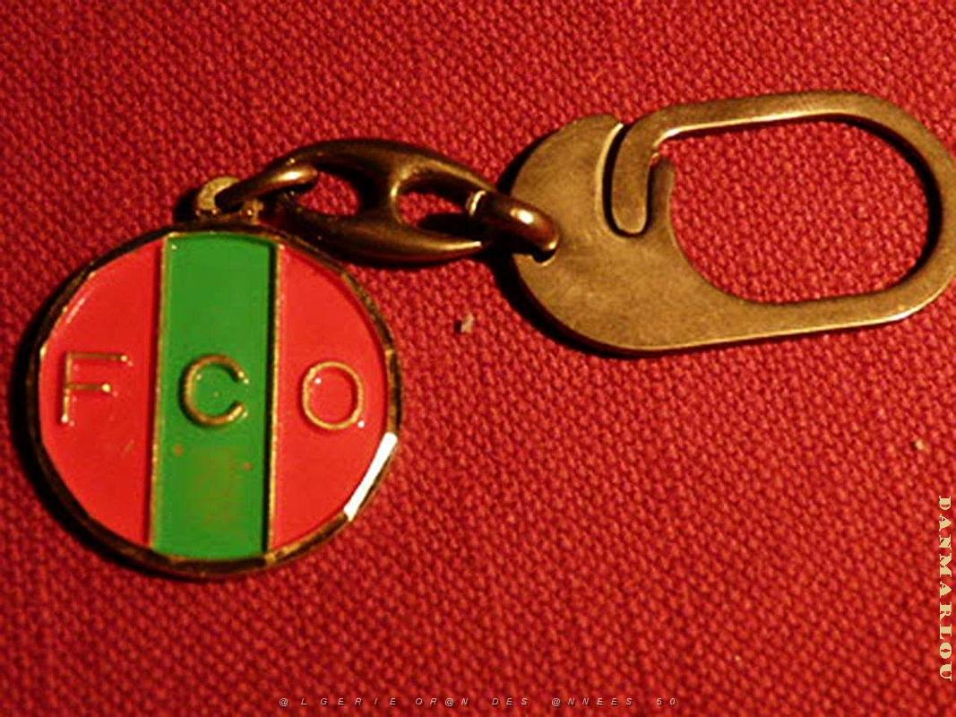 ORAN PORTE CLES (92).JPG